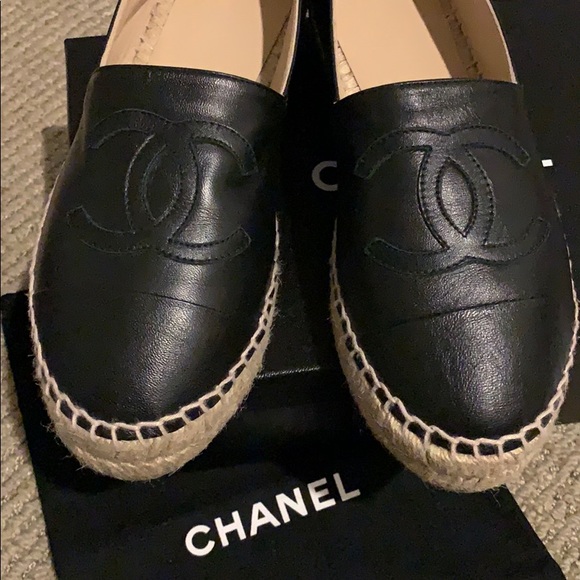 CHANEL ESPADRILLES 37 - Picture 2 of 8